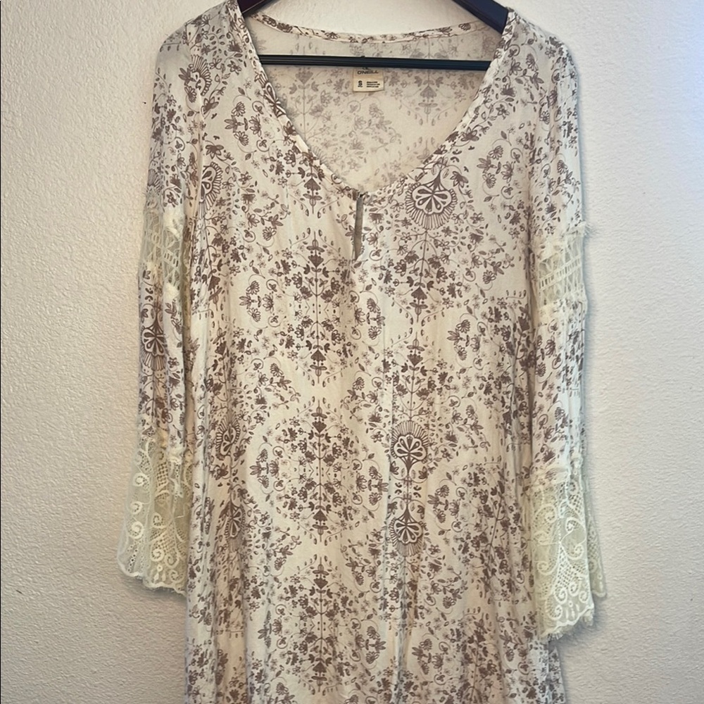 O'Neill Cream and Brown Relaxed Buttoned Blouse